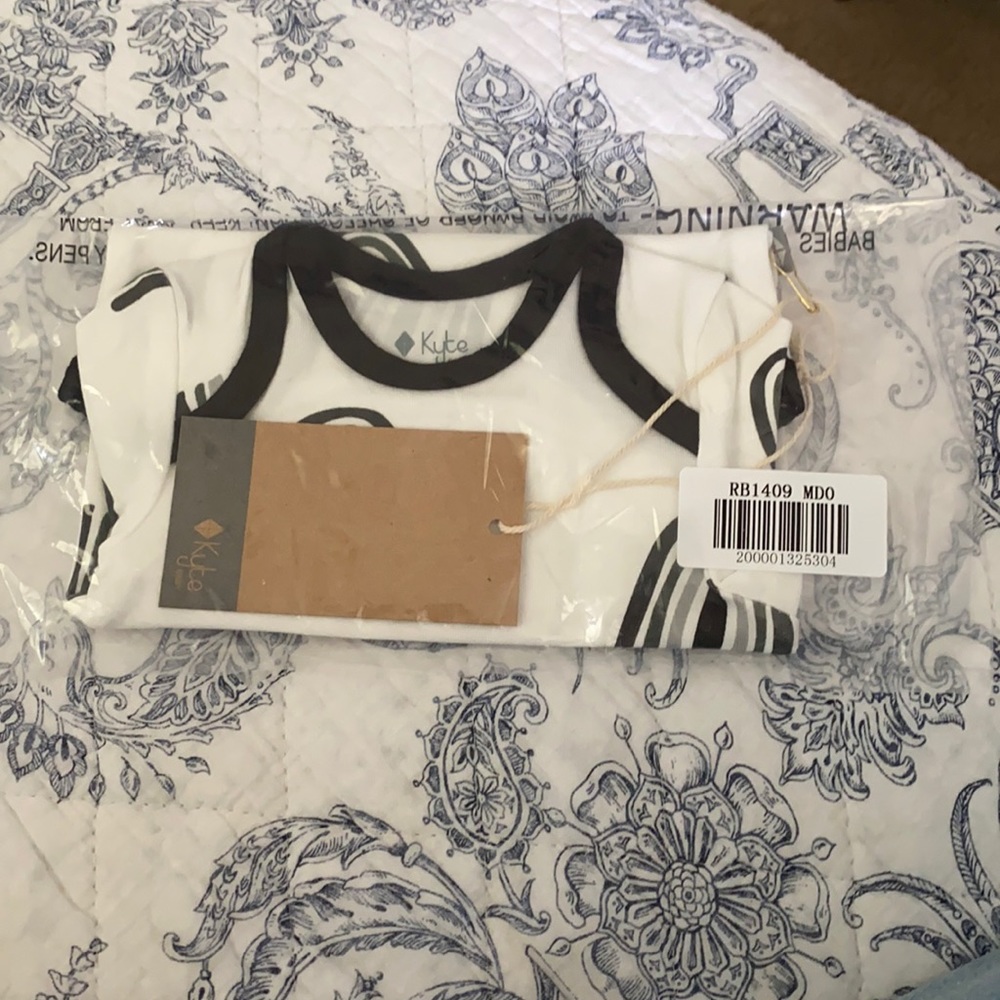 **sold***Black & White Rainbow Bodysuit